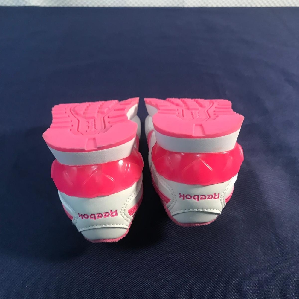 Reebok Beby Girl's White & Pink Royal CL Jog/Glide Sneakers, Size 5 - Picture 6 of 9